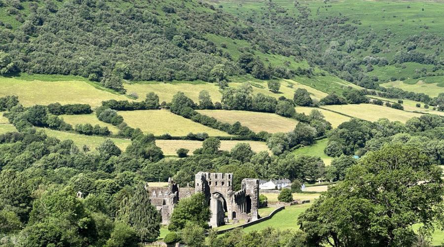 Llanthony Priory